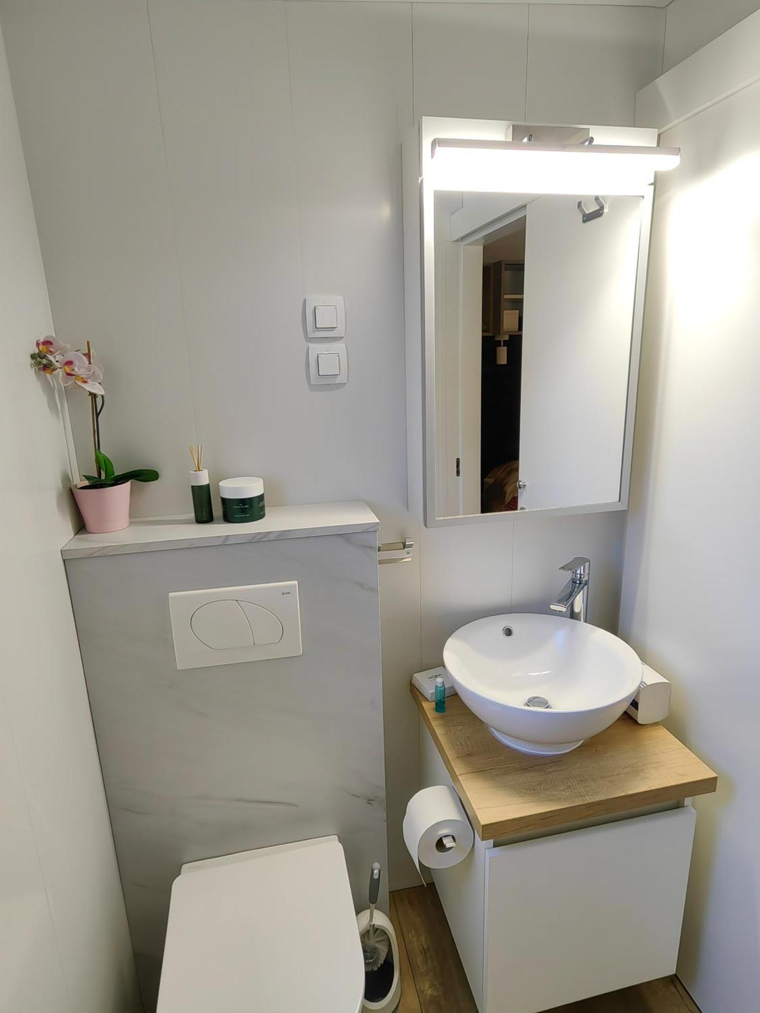 Mobile Home Tonka Biograd Na Moru Ngoại thất bức ảnh